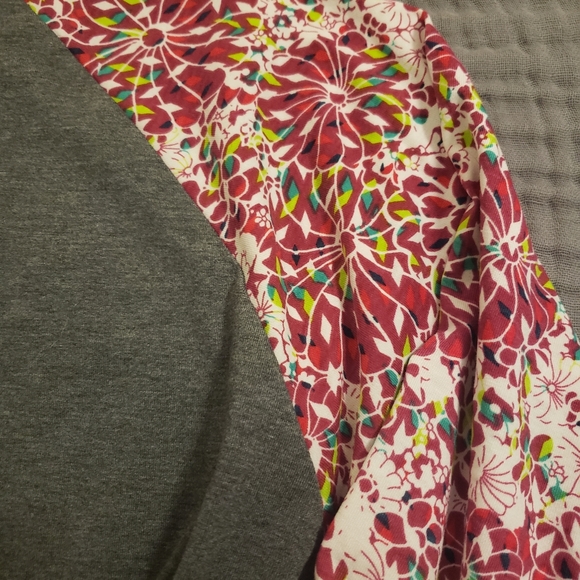 Lularoe Randy - 3XL - Picture 2 of 3